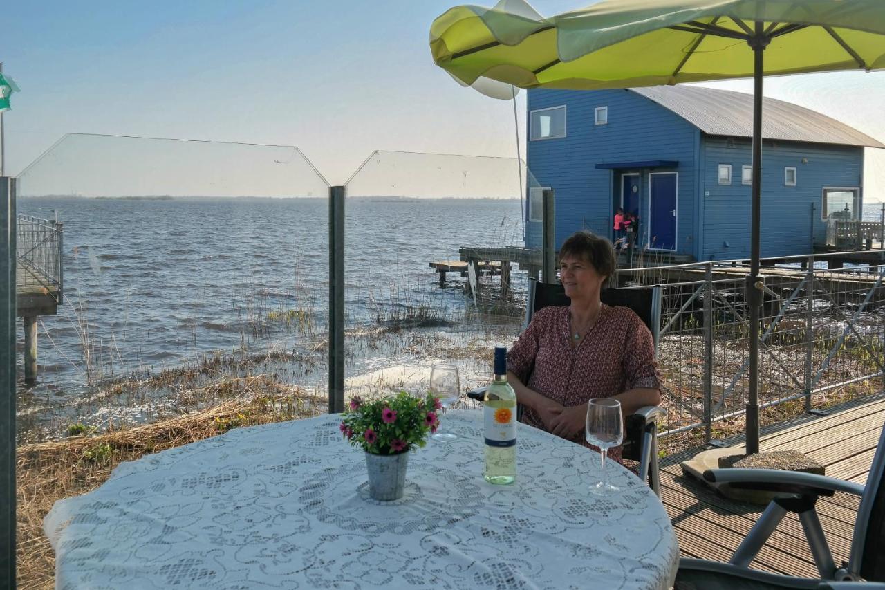 6 Pers. Waterfront Home Seeblick, Equipped Stilt House On The Water Anjum Exterior photo